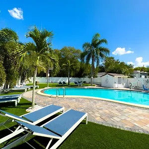 2q-suite-apt-w-shared-pool-10-to-beach-05.hotelstampa.org/