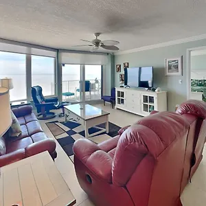 shores-club-505-2-bedrooms-5th-floor-oceanfront-sleeps-5.thedaytonabeachhotels.com/